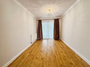 Dining Room- click for photo gallery